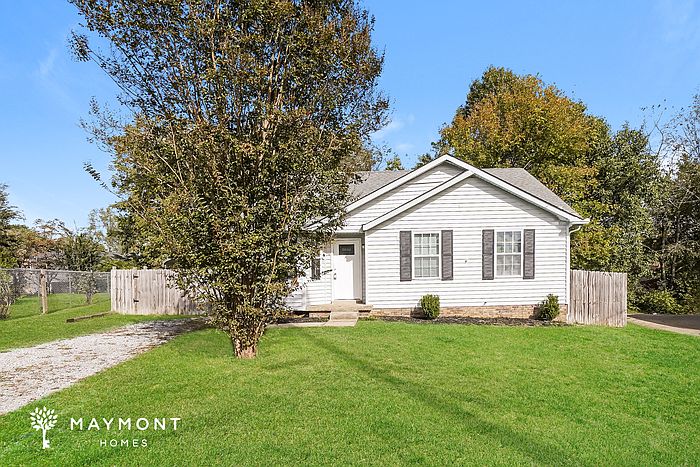 1st image of 379 Donna Dr