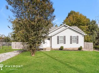 379 Donna Dr, Clarksville, TN 37042