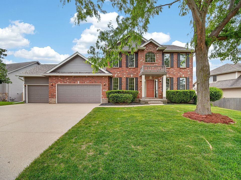 1st image of 16002 Tanglewood Dr