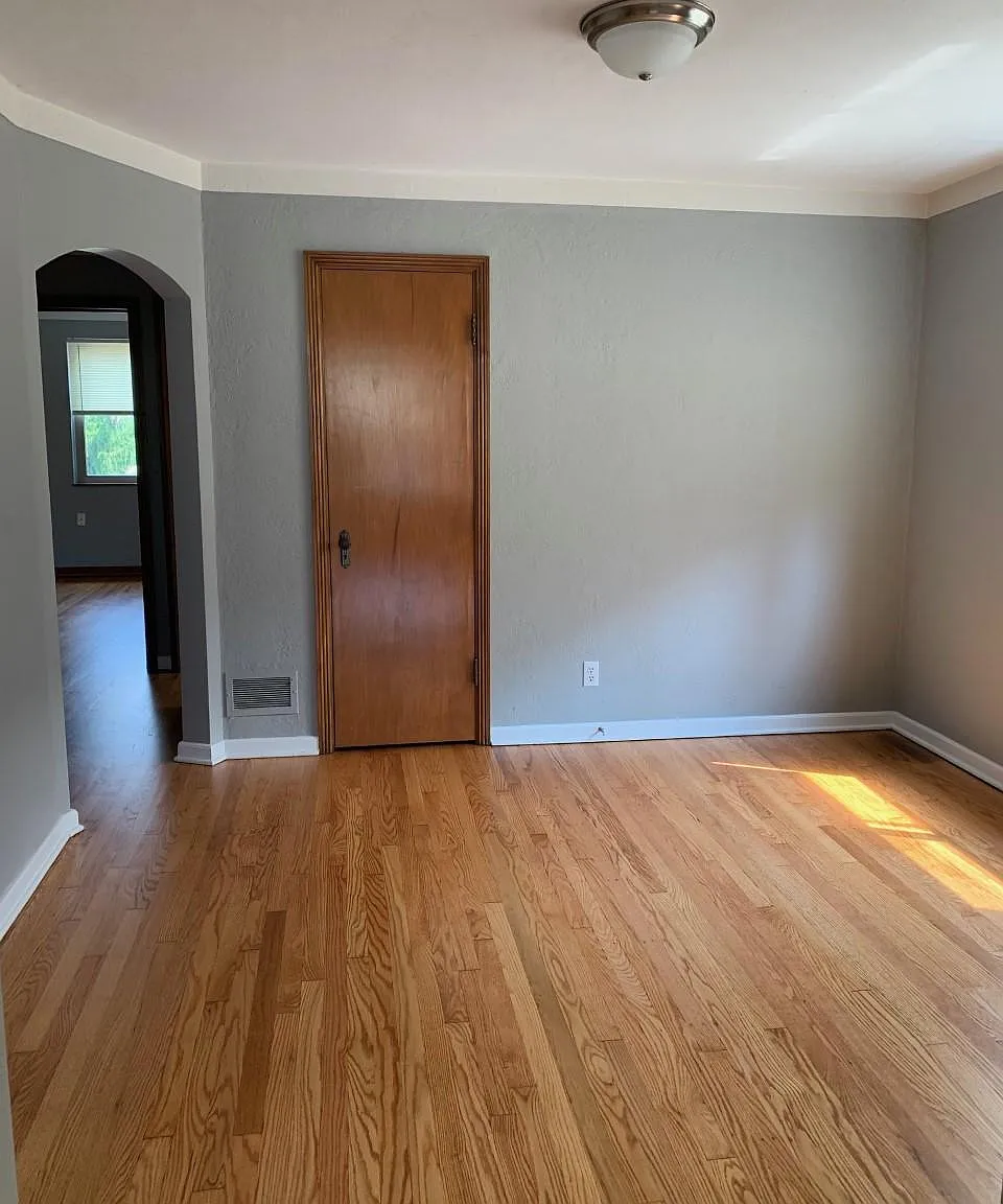 2 bed, 1116 sqft, $1,325 — Photo 4