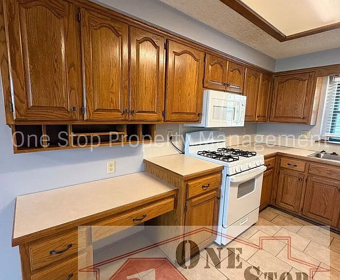 2612 SE 7th Street Ter — Photo 6
