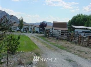 27 Sunrise Heights Rd, Okanogan, WA 98840