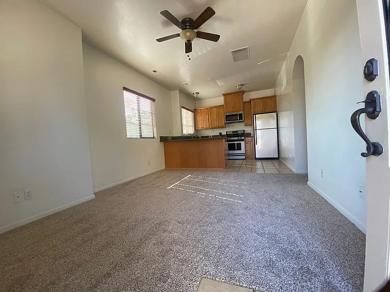 3769 Albatross St — Photo 2