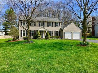 116 Longdon Ln, North Syracuse, NY 13212