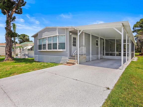 3rd image of 70 Golf Drive