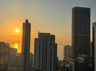 45 SW 9th St APT 3602, Miami, FL 33130