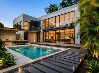 221 SW 25th Rd, Miami, FL 33129