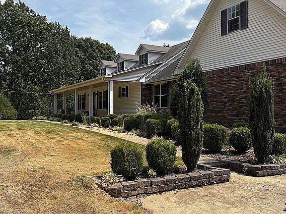 2nd image of 526 County Road 600