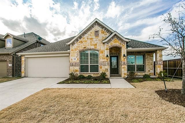 1st image of 600 Packhorse Dr