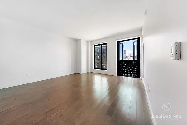1st image of 11-39 49th Ave #706