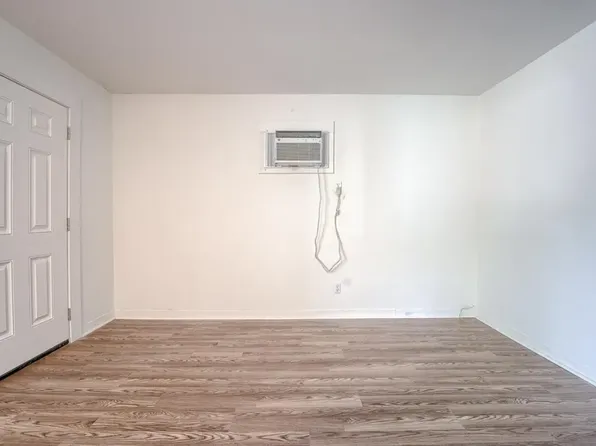 15216 Bellaire Ave, 15216 Bellaire Ave APT C, Grandview, MO 64030