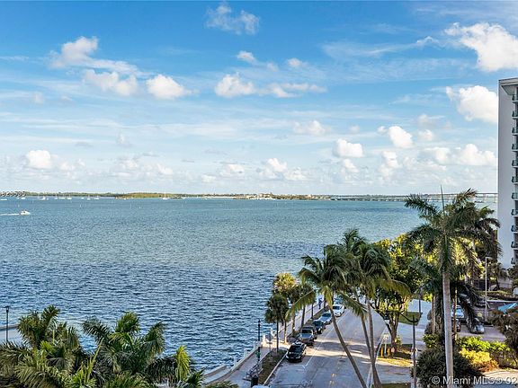 2nd image of 1331 Brickell Bay Dr APT 611