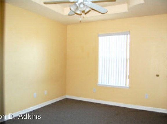 5th image of 1905 Maria Isabel Dr APT A