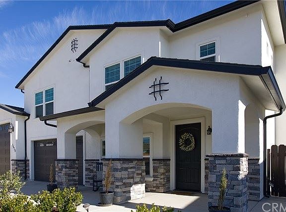 2nd image of 3620 Lakeside Village Dr
