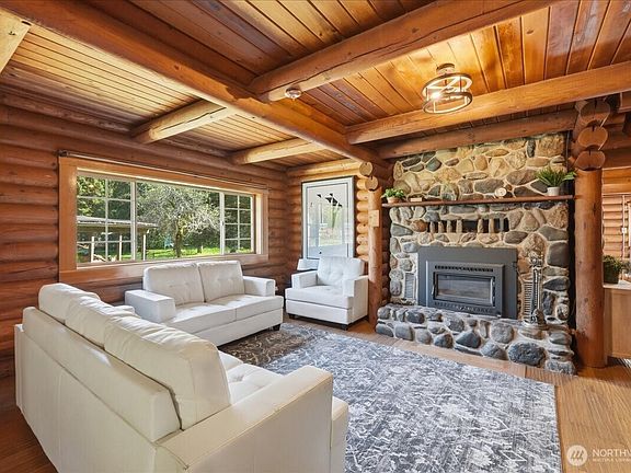 4th image of 11124 Mountain View Drive