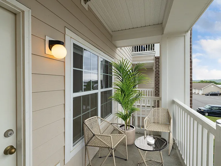 Jackson - 1 Bed / 1 Bath - 851 Sq.Ft.