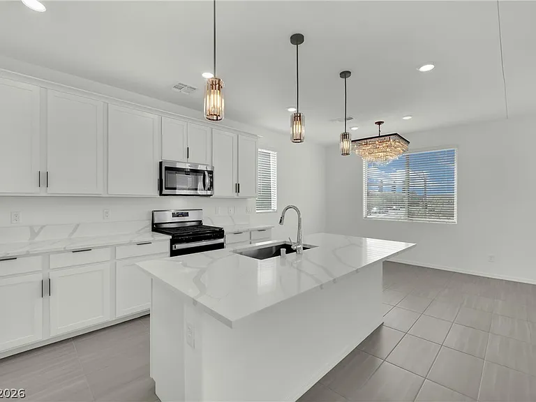 7805 Bethel Heights Ln — Photo 23