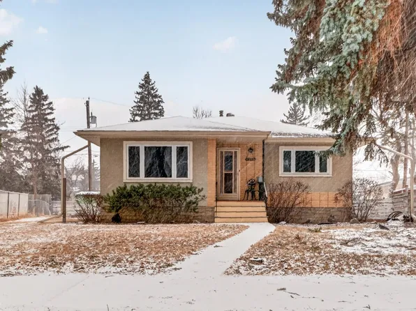 11255 71st Ave NW, Edmonton, AB T6G 0A5