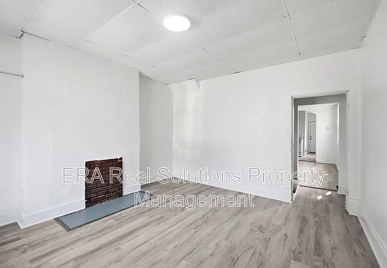 150 S Cypress Ave — Photo 14