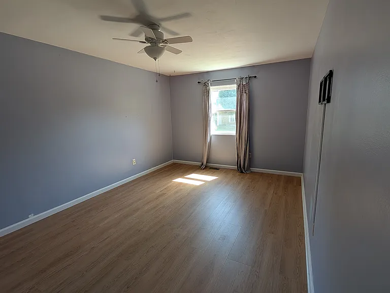master bedroom - 2nd floor