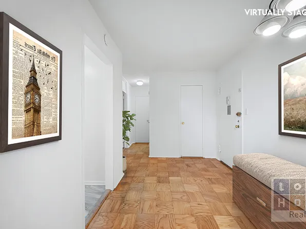 266 East Broadway image 8 of 27