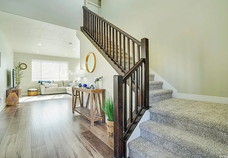 789 W Star Spangled Dr — Photo 4