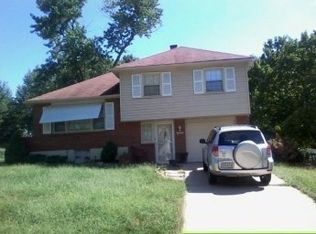 7527 N Virginia Ave, Gladstone, MO 64118