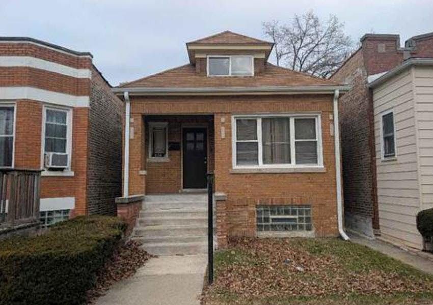 1st image of 638 E 91st St