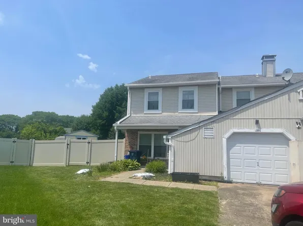 1380 Sweetbell Ct, Yardley, PA 19067
