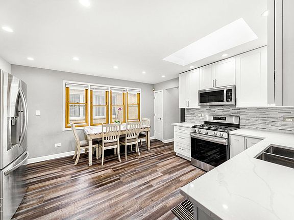 5th image of 3835 N Oak Park Ave