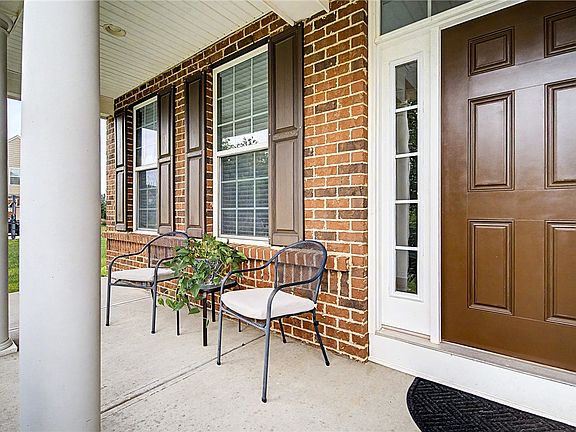 4th image of 10226 Morgan Grey Ct