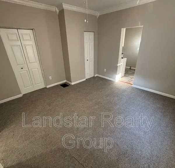 2127 Grinstead Dr #1 — Photo 12
