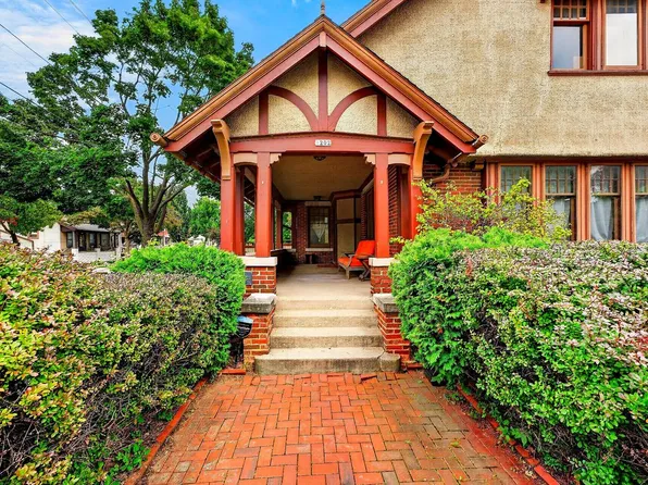 1202 S Layton BOULEVARD, Milwaukee, WI 53215