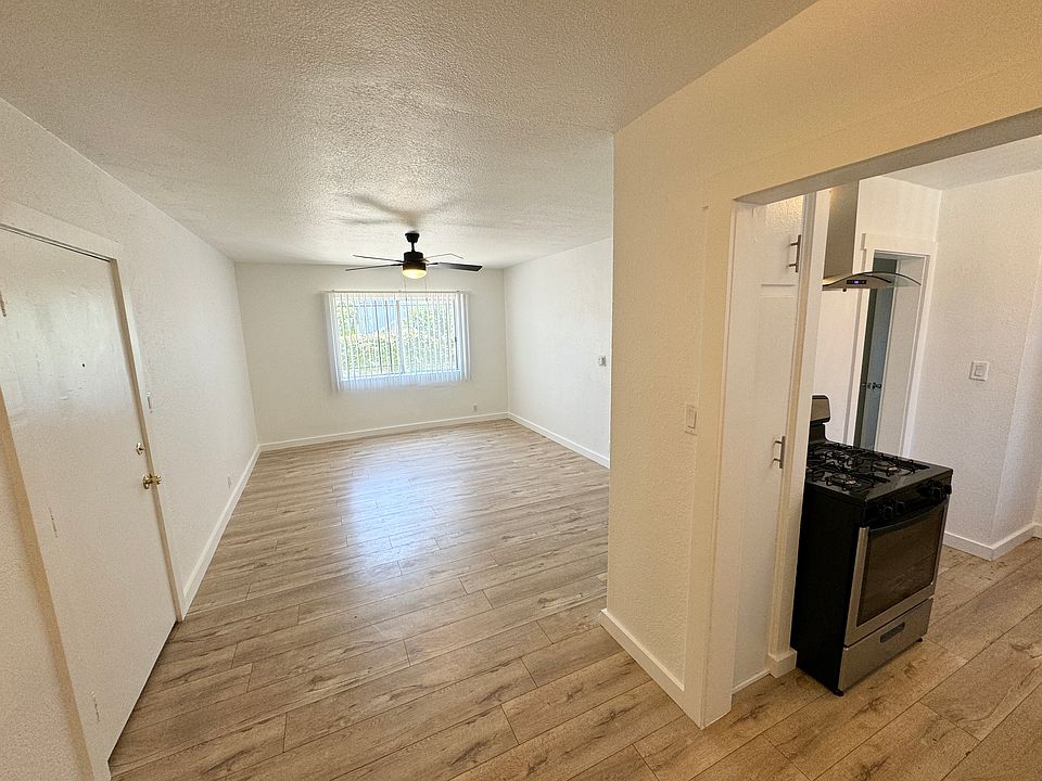 1st image of 826 W Colden Ave APT 2