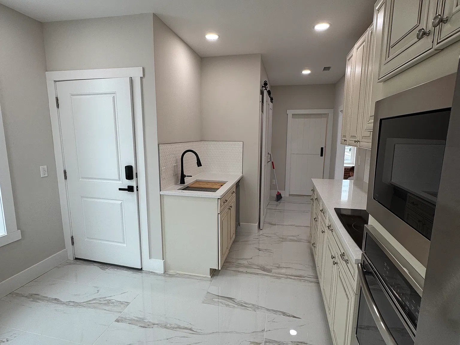 7 Market St — Photo 2
