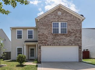 2939 Sentiment Ln, Greenwood, IN