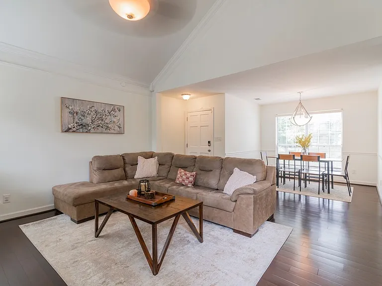 3516 Mill Stream Ct — Photo 13
