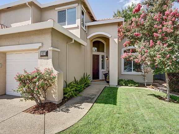 2nd image of 11871 Blue Topaz Way