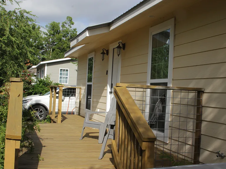 504 Stabeno St — Photo 8