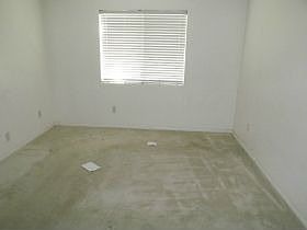 5th image of 1342 E Hillcrest Dr Unit 18
