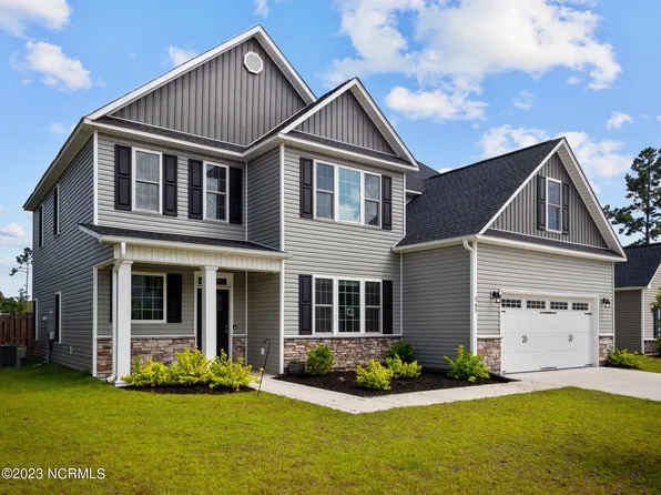 545 Transom Way, Sneads Ferry, NC 28460