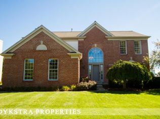 4433 Hickory Grove Ct NE, Ada, MI 49301