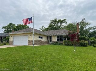 7570 Hoertz Rd, Parma, OH 44134