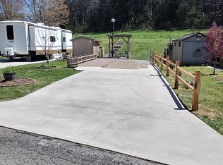 491 Conley Creek Cir, Blairsville, GA 30512