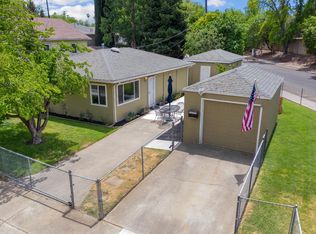 804 9th Ave, Sacramento, CA 95818