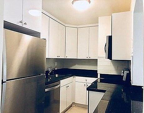 5th image of 3582 NE 171st St APT 201