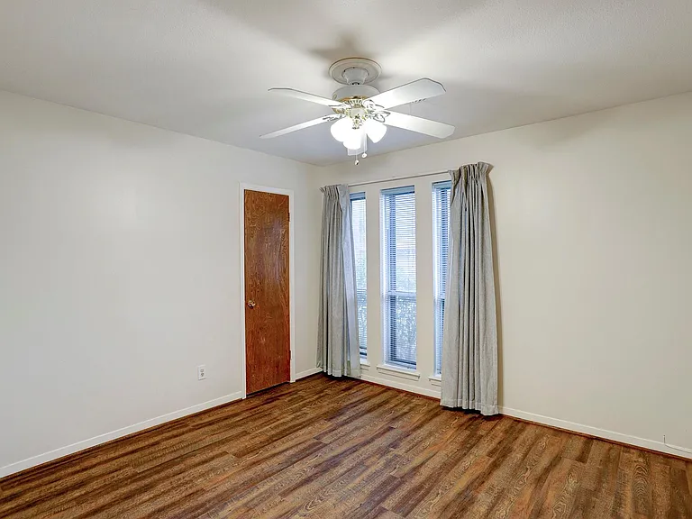 7739 Kensico Rd — Photo 14