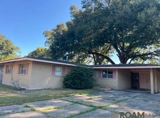 3152 Charlotte Dr, Baton Rouge, LA 70814