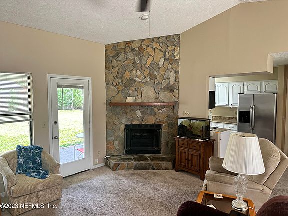 4th image of 8455 Spencers Trace Dr