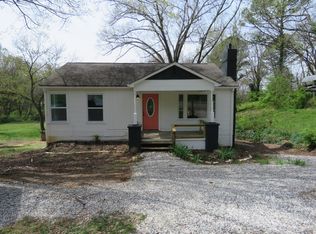 509 Burns Rd, Knoxville, TN 37914